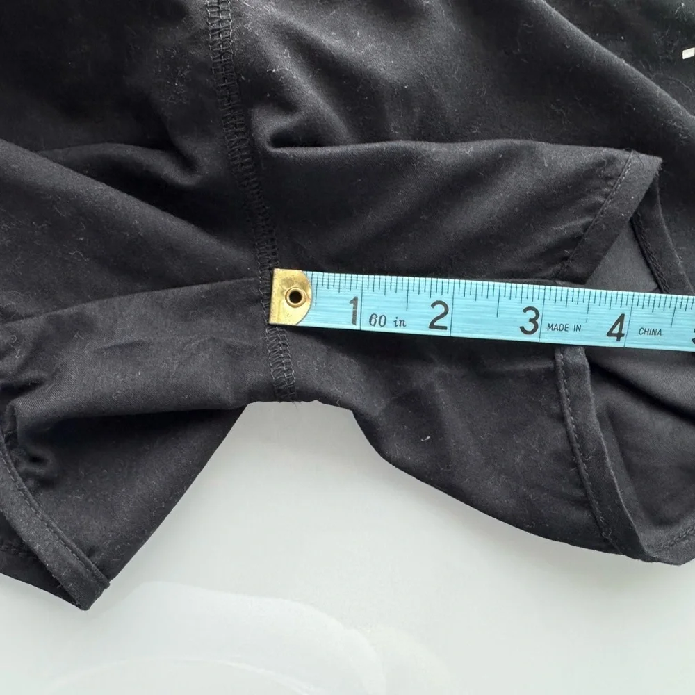 Calvin Klein Girl’s Large Athletic Shorts
